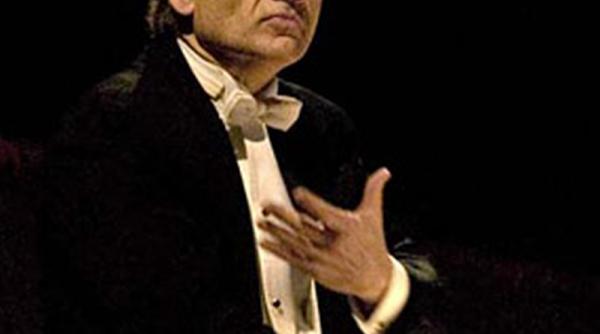 dirijorul christian badea revine in vinerea mare cu un program integral mozart aceasta muzica este cel mai bun medicament pentru suflet