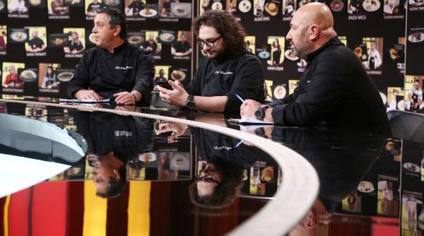 chefii isi aleg bucatarii si afla culorile tunicilor in care vor lupta asta da surpriza