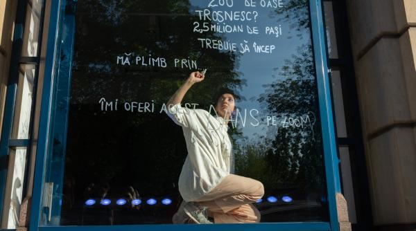 ultima zi de int ext un spectacol manifest despre transformari si intrebari legate de locul artei in situatii de criza