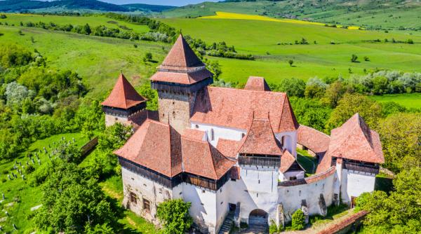 calator prin romania trei zone rurale pe care merita sa le vizitezi in aceasta vara