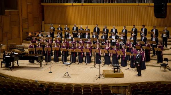 yeon min park din coreea de sud este marea castigatoare a finalei de pian la concursul enescu