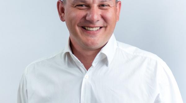 viceprimarul capitalei am inceput curatenia in toate parcurile din capitala