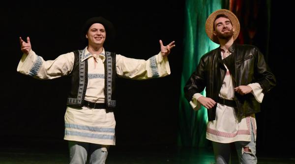 de ziua internationala a copilului teatrul muzical ambasadorii a programat inca o reprezentatie a musicalului pacala si tandala la sala mica a palatului national al copiilor