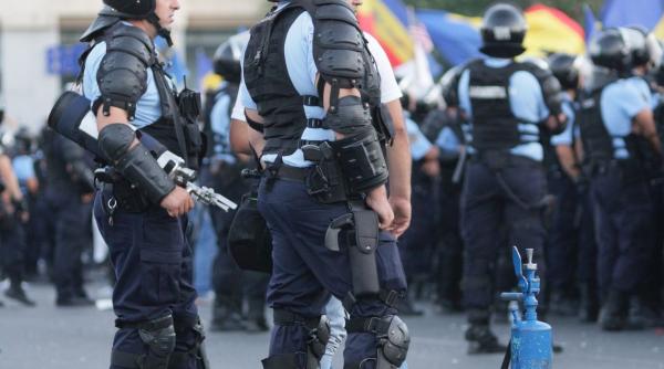 ortho chlorbenzylidenmalononitrile avertismentul jandarmilor care va semana panica printre protestatari