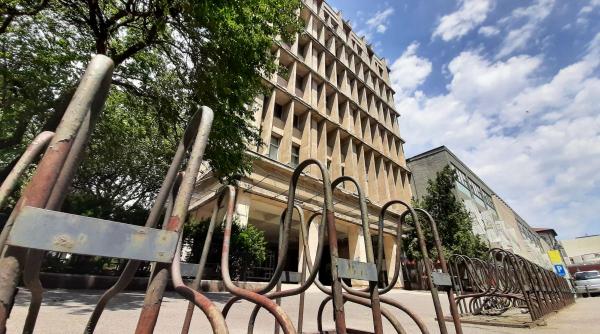 nu avem sosele pentru biciclete dar avem legea parcarii lor