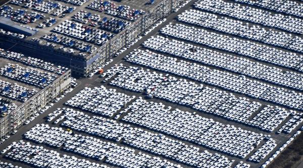 cate masini s au produs in anul pandemiei