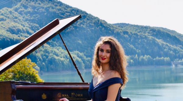 dirijorul libanez lubnan baalbaki si pianista sinziana mircea in primul concert cu public la sala radio