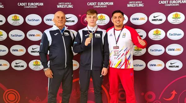 lupte greco romane romania a cucerit patru medalii la europenele de cadeti