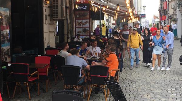 sase suporteri ai frantei au ajuns la bucuresti in loc de budapesta