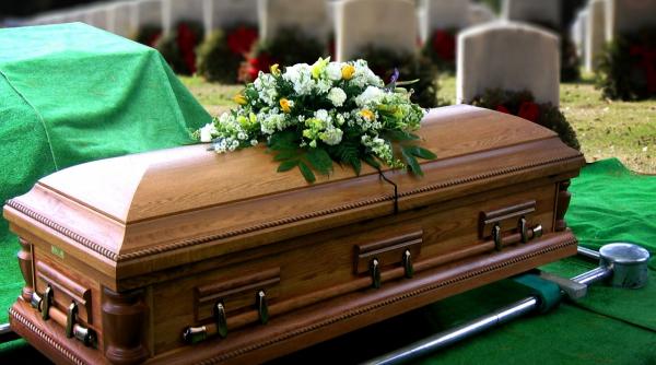 p apeleaza la firma de servicii funerare presidentcraiova ro in cazul unui deces la domiciliu