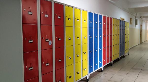 cum sa alegem vestiarele potrivite pentru compania noastra