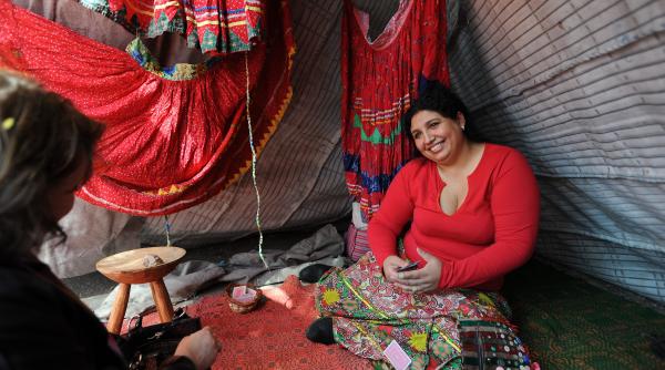 vrajitoria si ghicitul transformate din sarlatanie in profesii liberale