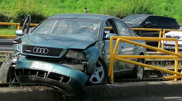 bucuresti accident pe linia tramvaiului 41