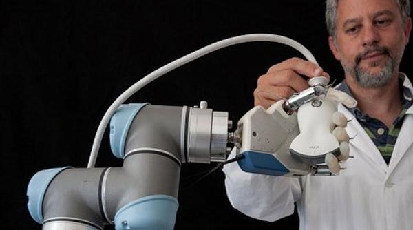 cele patru mari avantaje ale robotizarii industriale