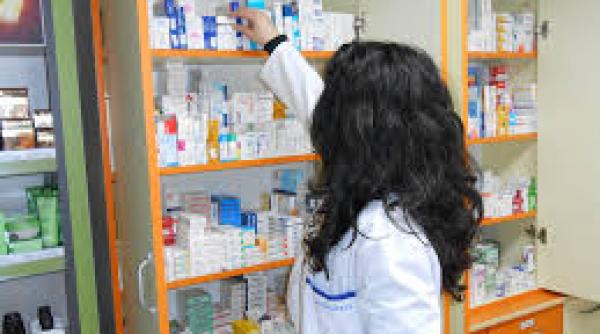 liban o tara in pragul colapsului farmaciile au intrat in greva