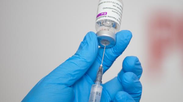 vaccinurile arn mesager au eficienta de 88 in fata tulpinii delta