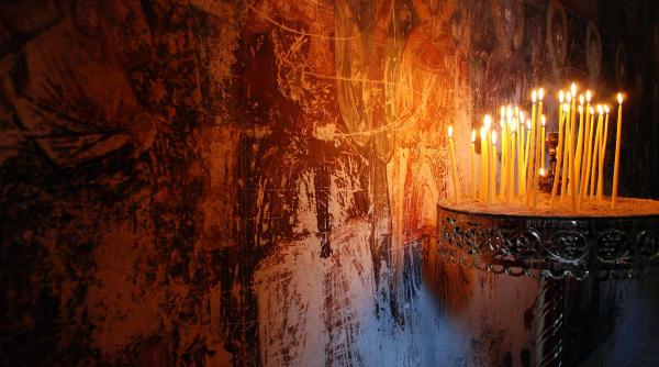 tragedie in sectorul 1 preotul si sotia sa au murit dupa ce casa lor a fost trasnita