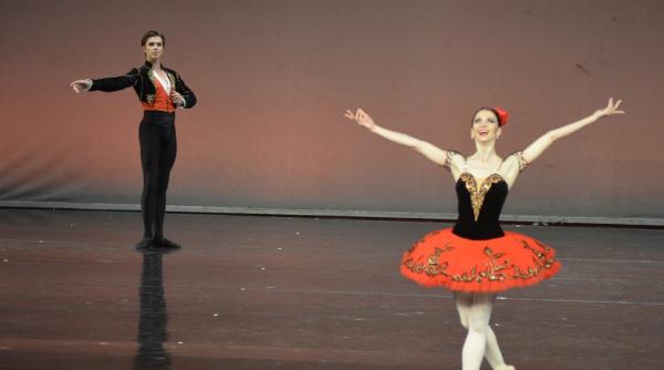 revolve dance workshop international unic in lume