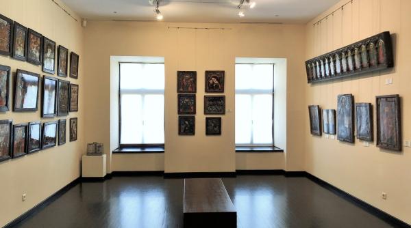 o noua prezentare a colectiei garabet avachian muzeul colectiilor de arta