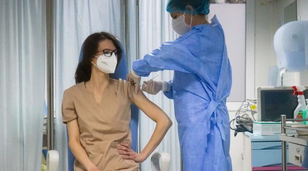 peste 15 000 de romani au fost vaccinati in ultimele 24 de ore