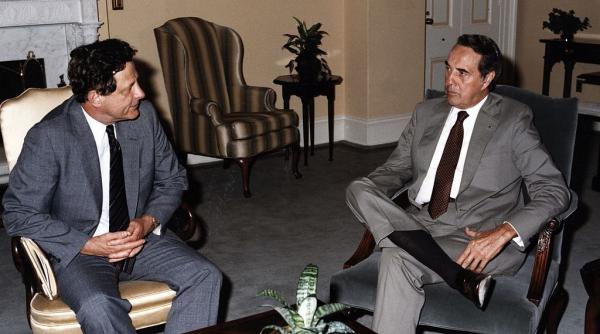 operatiunea bayh dole legea care a permis exploatarea a milioane de bolnavi inchipuiti