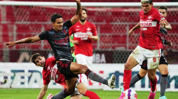 nicolae stanciu si ianis hagi eliminati din liga campionilor