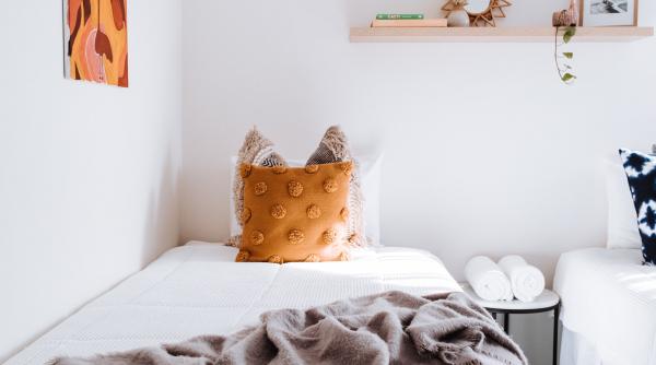 cum sa dormim mai bine in timpul caniculei ce spun specialistii