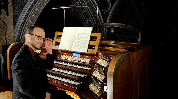 eduard antal ajunge cu turneul national orgile romaniei in moldova din 25 august