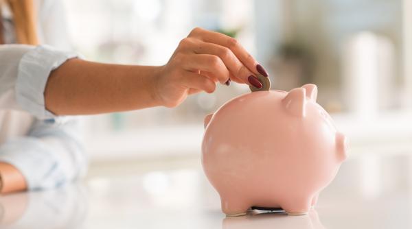 sfaturi simple pentru a economisi bani lunar