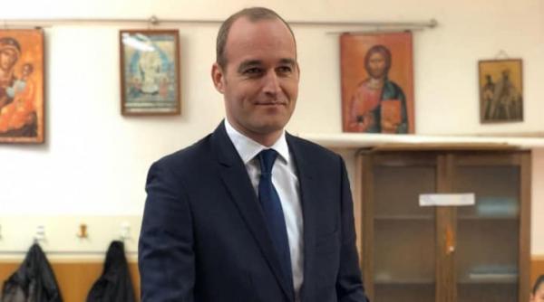 ministrul finantelor nu stie cat este salariul minim