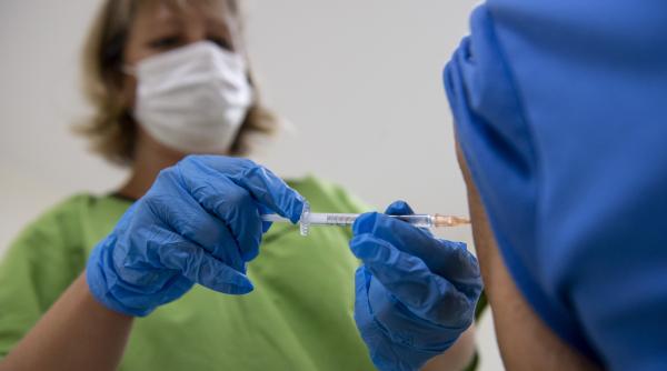 tulpina delta 450 de infectii si 24 decese trei dintre persoanele decedate erau vaccinate