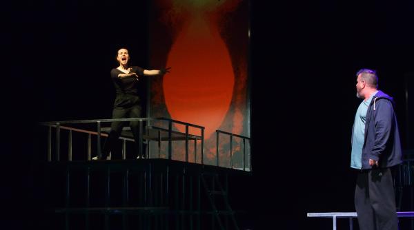 reprezentatiile lunii septembrie la teatrul national radu stanca sibiu premiera bookpink faust si povestea printesei deocheate in regia lui silviu purcarete alaturi de alte productii apreciate