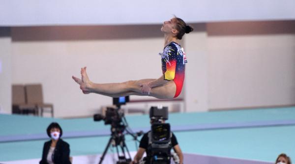 maria sorina ceplinschi a castigat finalele de la barna si sol la cupa mondiala