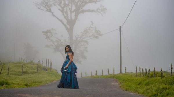 lungmetrajul clara sola castigator al competitiei celei de a sasea editii a pelicula pelicula ibero american fim experience 2021 s a incheiat la bucuresti fiesta continua la cluj intre 17 19 septembrie