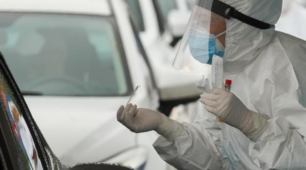 restrictiile generate de certificatul verde si o afacere de miliarde de euro pe luna pe spinarea romanilor care nu se vaccineaza