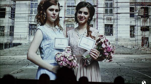 am incheiat cu succes cea de a 2 a editie a festivalului one world romania la bras ov dar povestea continua