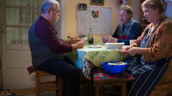 cineastii romani isi intalnesc publicul la noaptea alba a filmului romanesc pe 24 septembrie