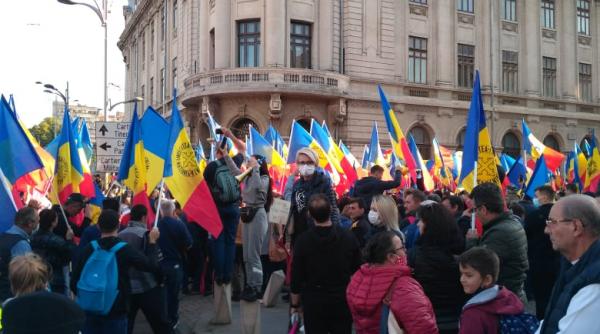 jandarmeria sustine ca a aplicat zeci de amenzi dupa protestele de sambata seara din bucuresti