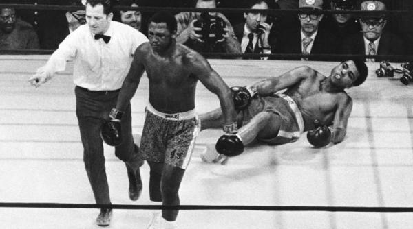 schitele unui celebru pugilist au fost vandute la licitatie lucrarile de arta au fost vandute la preturi incredibile