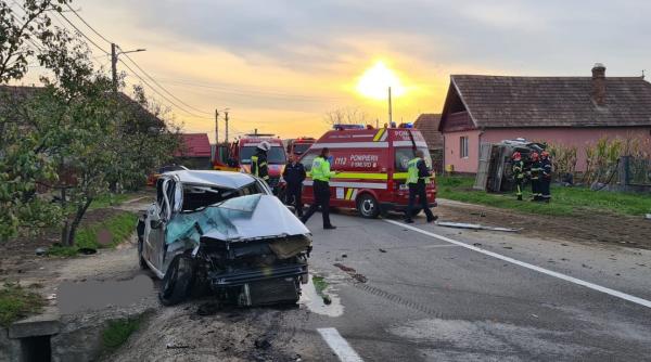tanar decedat dupa impactul dintre o masina si un camion