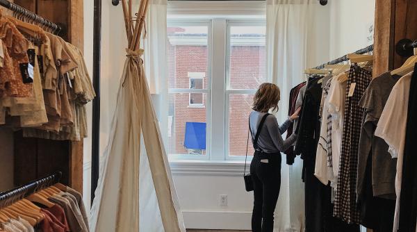 un brand de lux va deschide o noua fabrica in romania