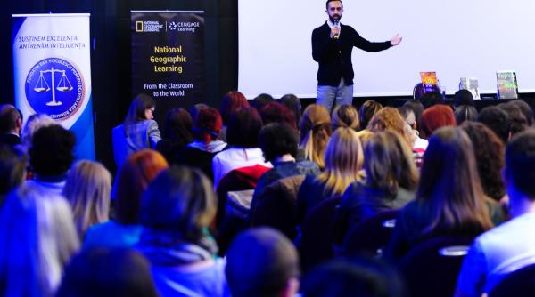 edituri internationale de top sprijina profesorii din romania in plina criza