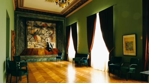 unatc prezent in premiera la festivalul sonoro cu productia t i m p de tip teatru labirint