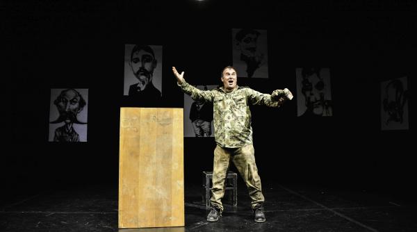 bravul soldat svejk si sunt o baba comunista in acest week end pe scena tnrs