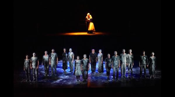 premiera la teatrul national marin sorescu din craiova jocul de a macelul de eugene ionesco in regia lui beatrice rancea