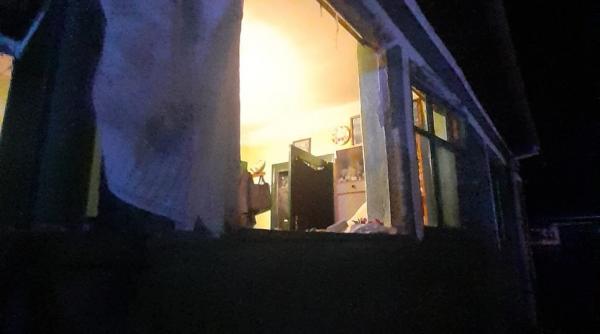 doua persoane ranite grav in urma unei explozii intr o casa din judetul cluj