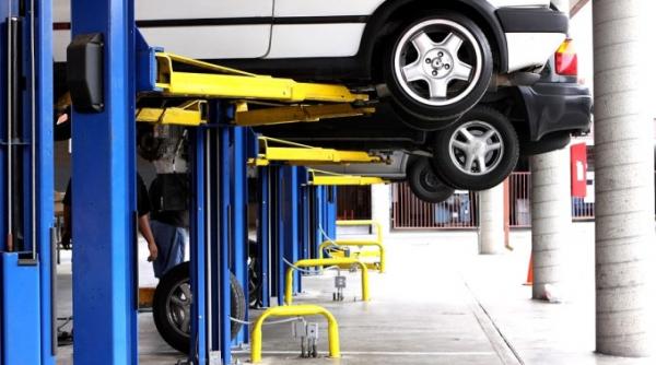 ford europa vrea sa aduca la bucuresti un centru de servicii