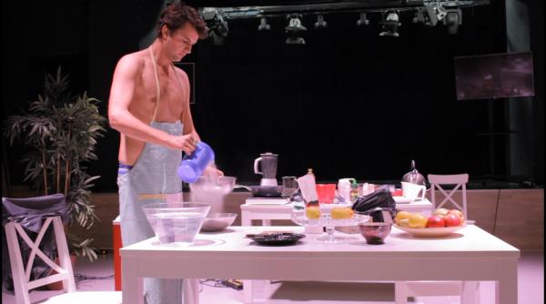 dual un performance despre prietenie in regia letei popescu incheie seria productiilor work in progress teatrelli din acesta an