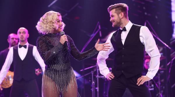 stand upperi din toate colturile tarii roast pe regiuni la razi cu roast de sarbatoare