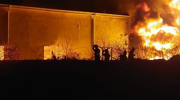 incendiu puternic in popesti leordeni a fost emis un mesaj roalert